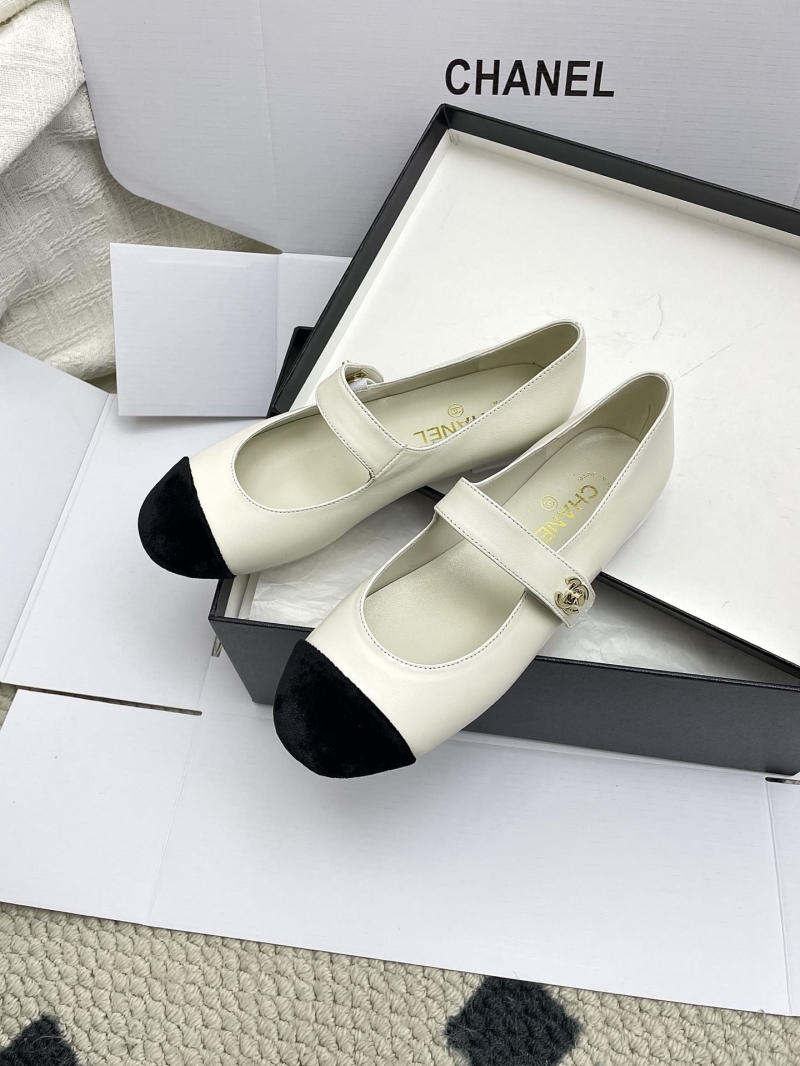 Ch**el flat shoes